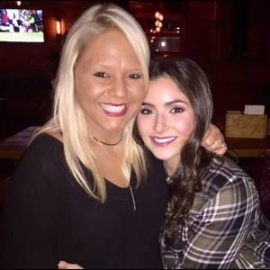 Meet your Posher, Justine